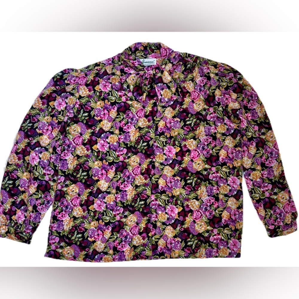 Vintage Floral Blouse with Ascot Style Tie Collar Size 18 Dark Romance Secretary